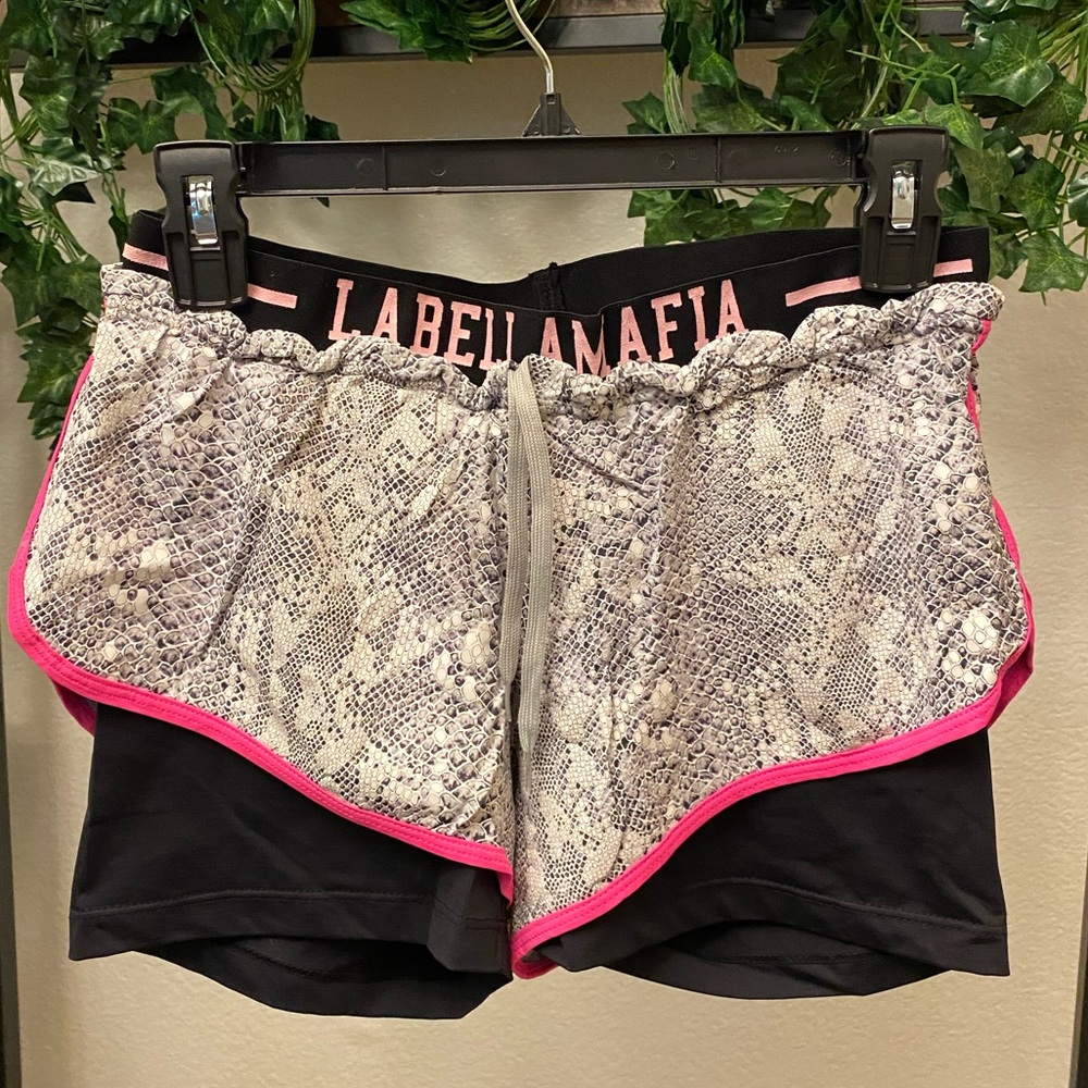 LABELLAMAFIA shorts
